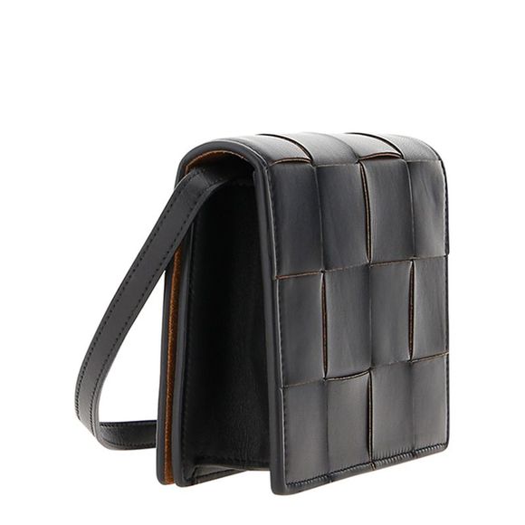 Pre Loved Bottega Veneta - Picture 2 of 3